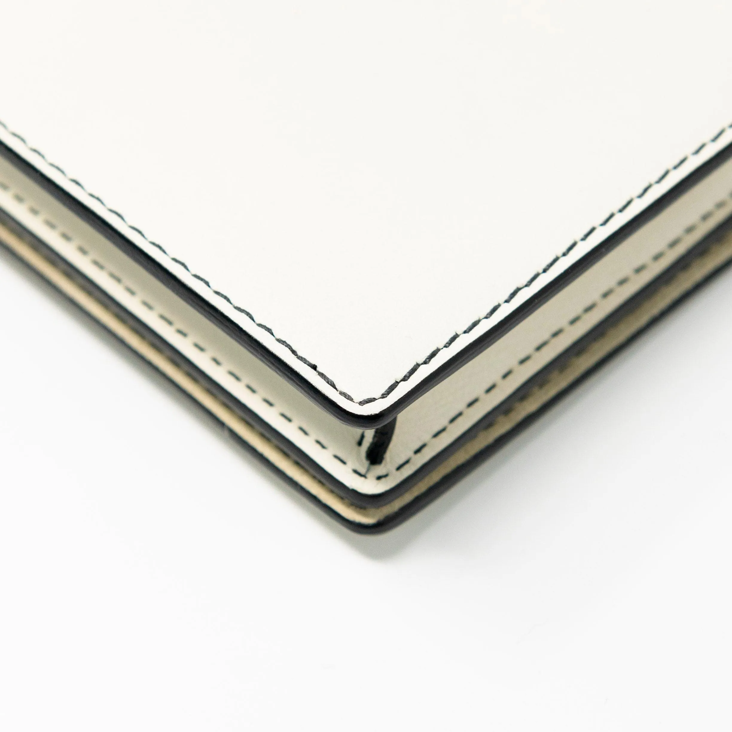 Dior J??adior White Wallet On Chain