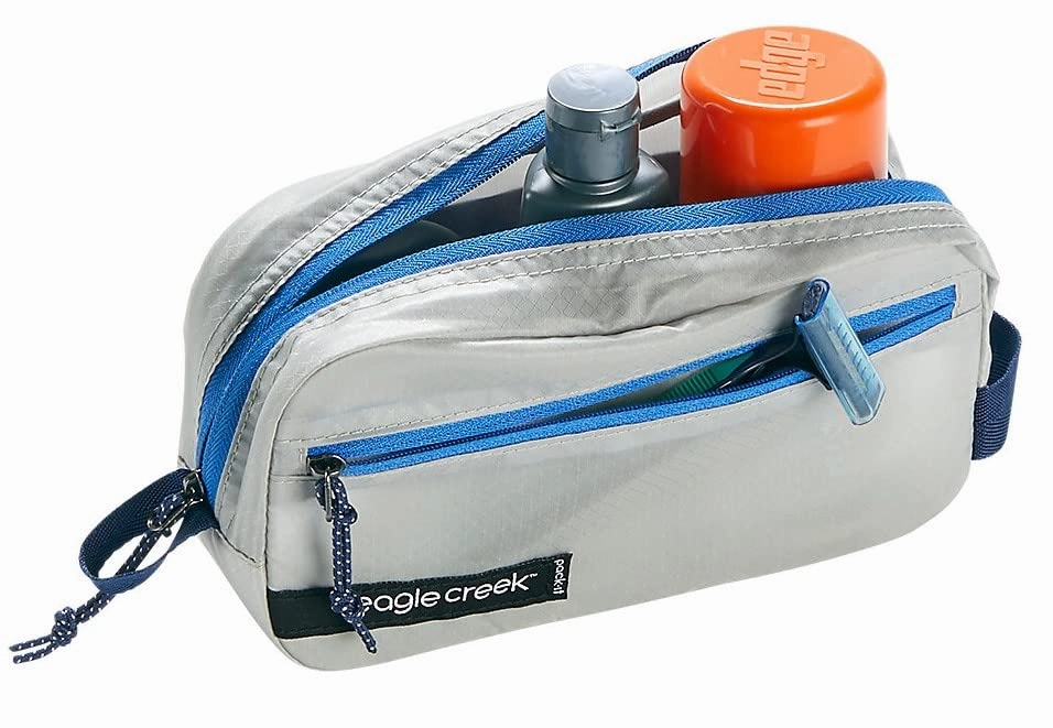 eagle creek Pack-It Isolate Quick Trip XS Travel Toiletry Bag Made with Water-Repellant Poly Ripstop Fabric, Full-Length Zipper for Visibility and Zip Side Pockets