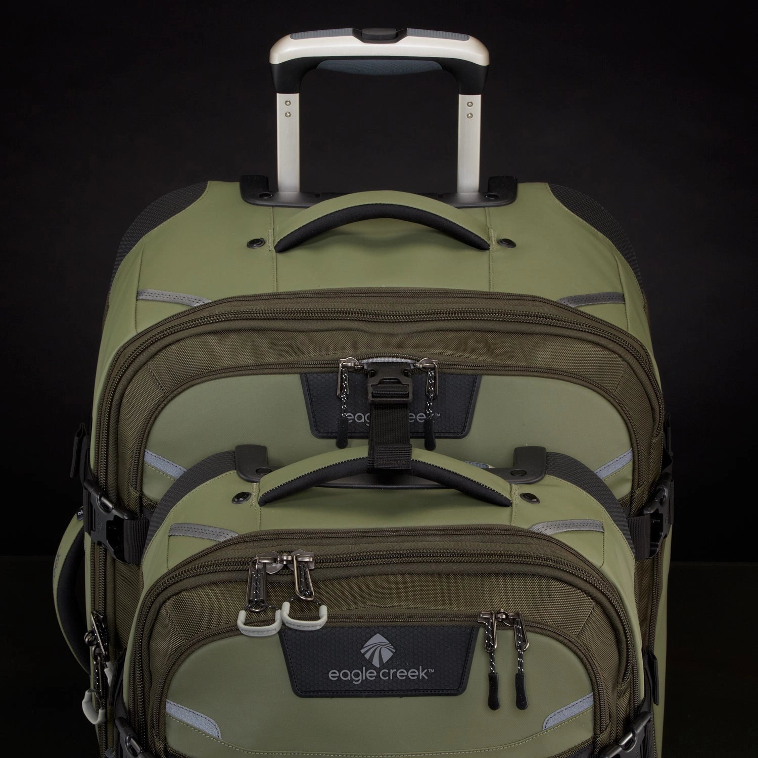 Eagle Creek Tarmac 25" 2-Wheel Medium Luggage