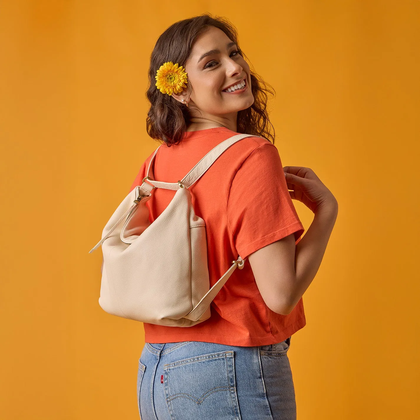 Emily Convertible Backpack In Pebbled Leather - Porcini