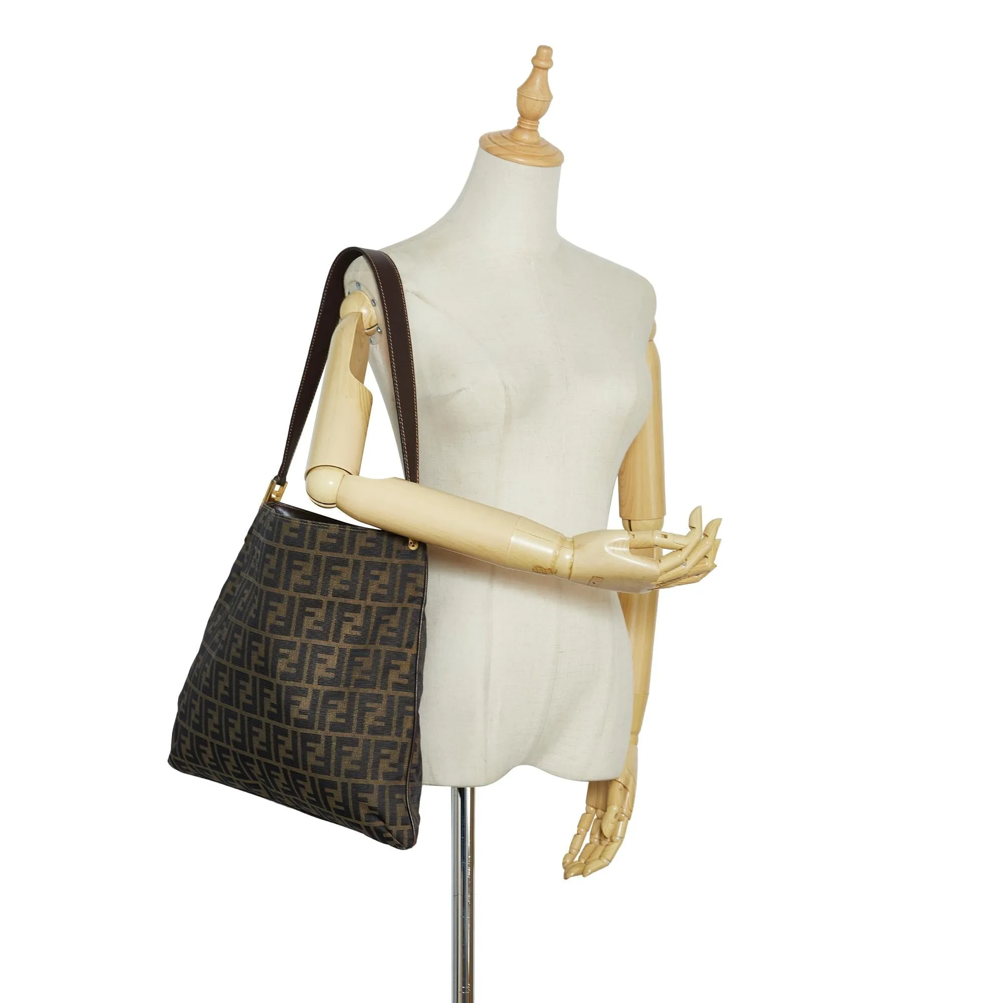 Fendi Zucca Shoulder Bag (SHG-Bj8fhs)