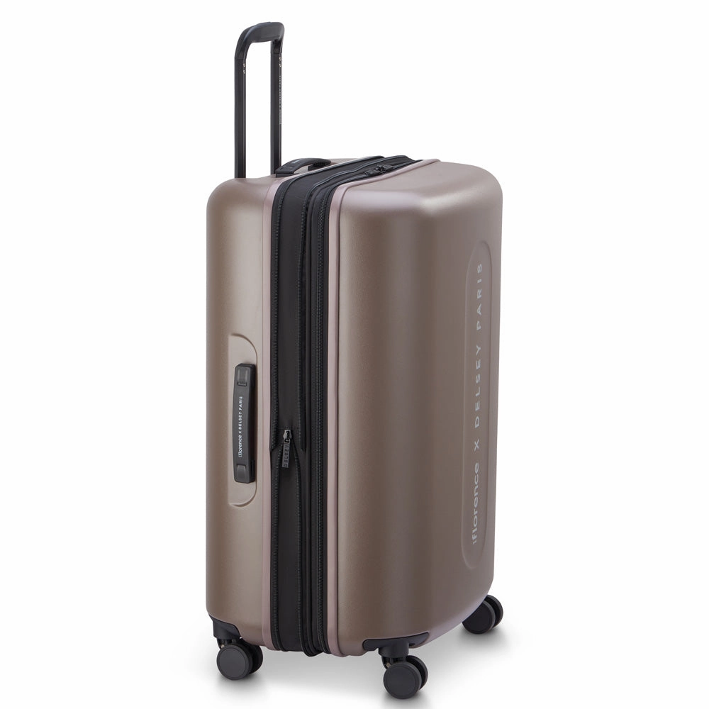 florence by mills x DELSEY PARIS Catch Flights Expandable 24" Medium Spinner Upright