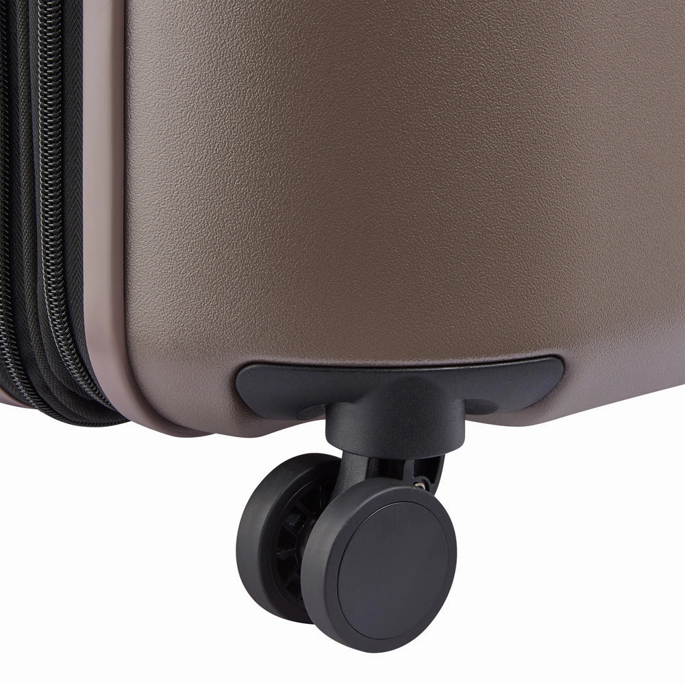 florence by mills x DELSEY PARIS Catch Flights Expandable 24" Medium Spinner Upright