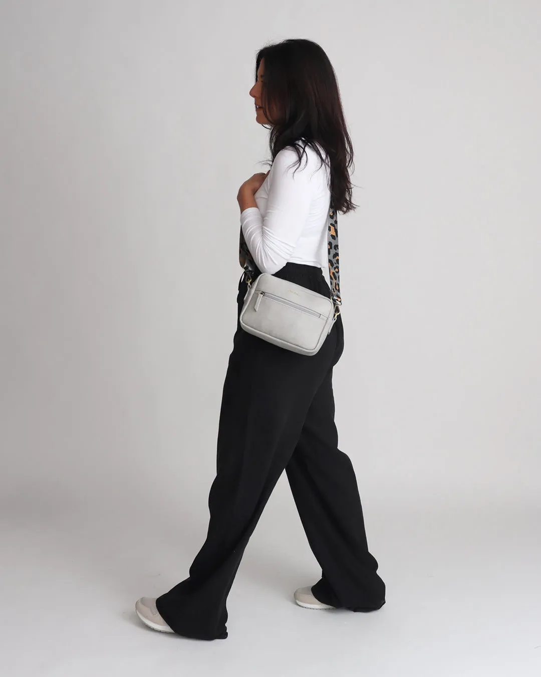 Gigi Crossbody - Light Grey