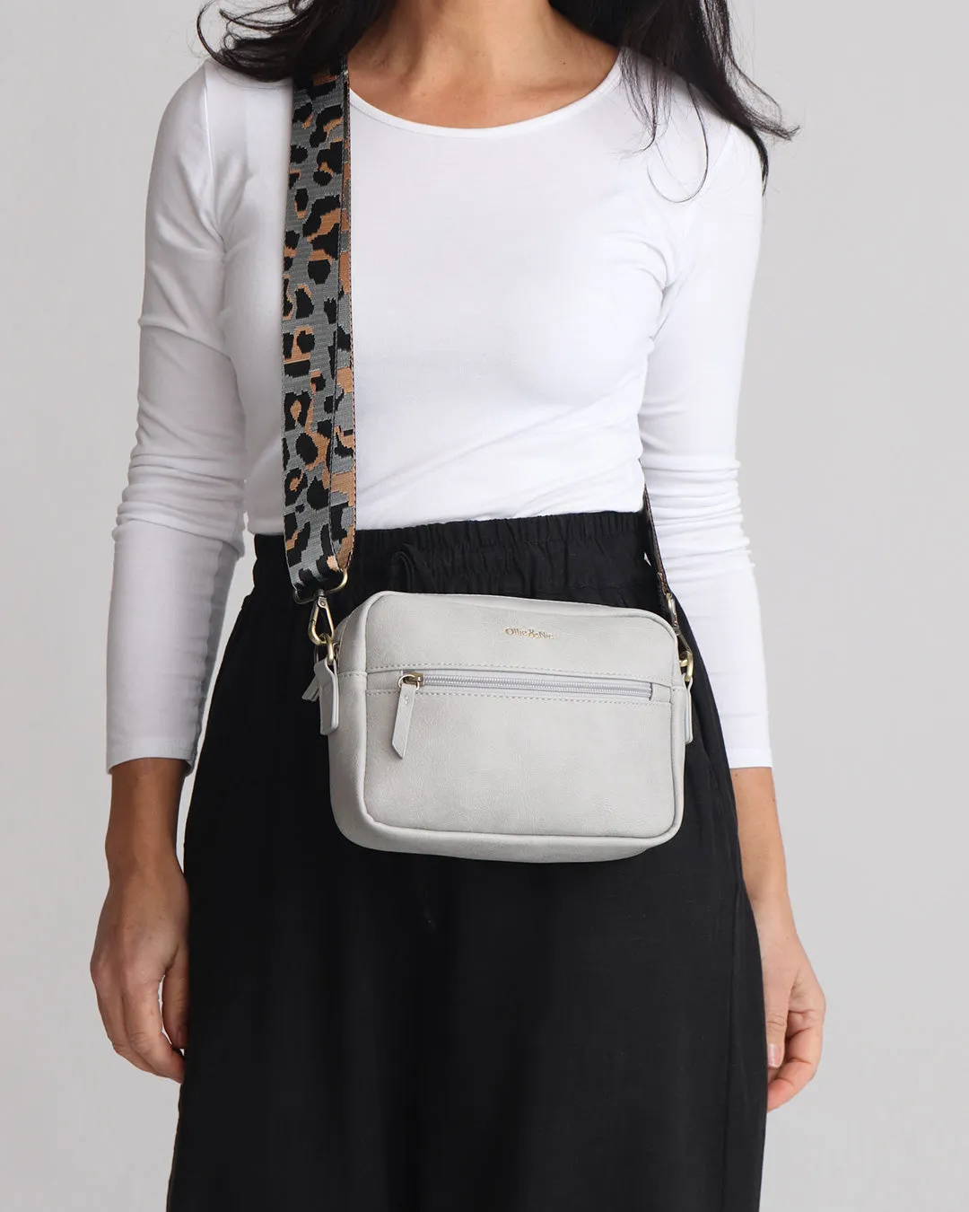 Gigi Crossbody - Light Grey
