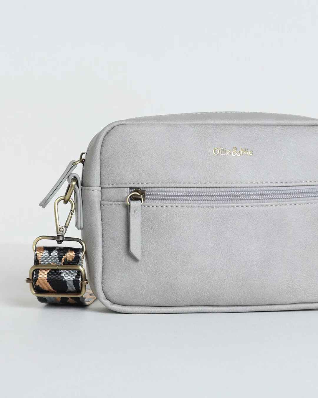Gigi Crossbody - Light Grey
