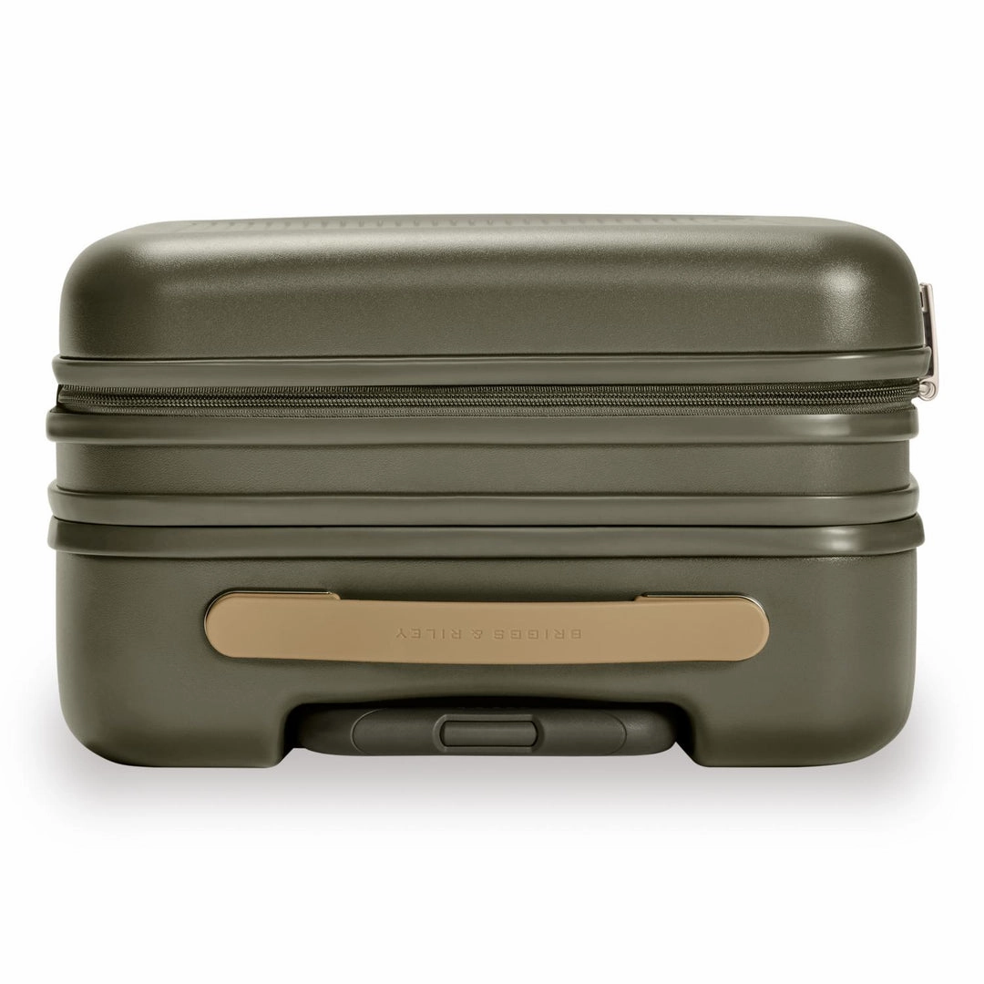 Global 21" Carry-On Expandable Spinner