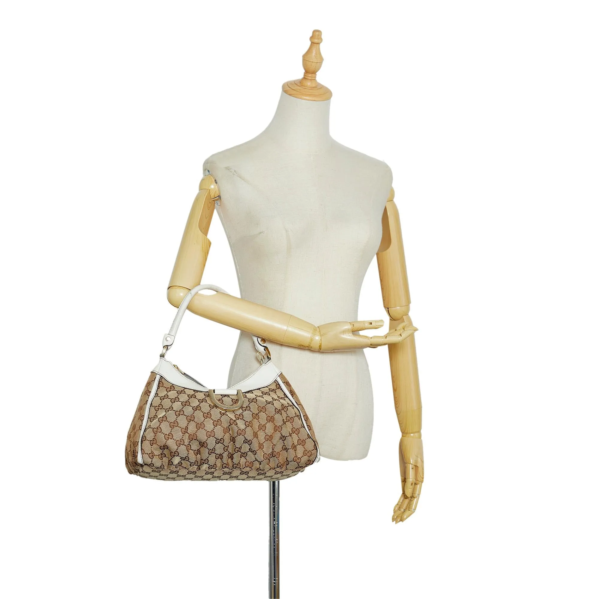 Gucci GG Canvas Abbey D-Ring Shoulder Bag (SHG-rFztis)