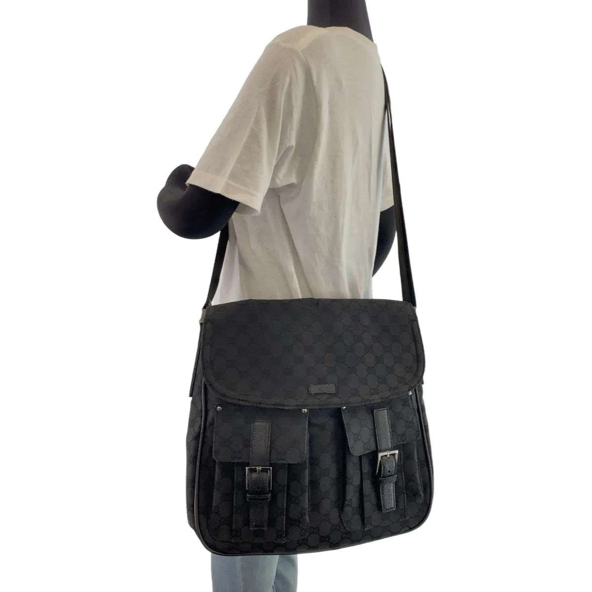 GUCCI Shoulder Bag 114269 GG canvas, leather Black Silver Metal Crossbody Shoulder Bag Messenger Bag mens Used