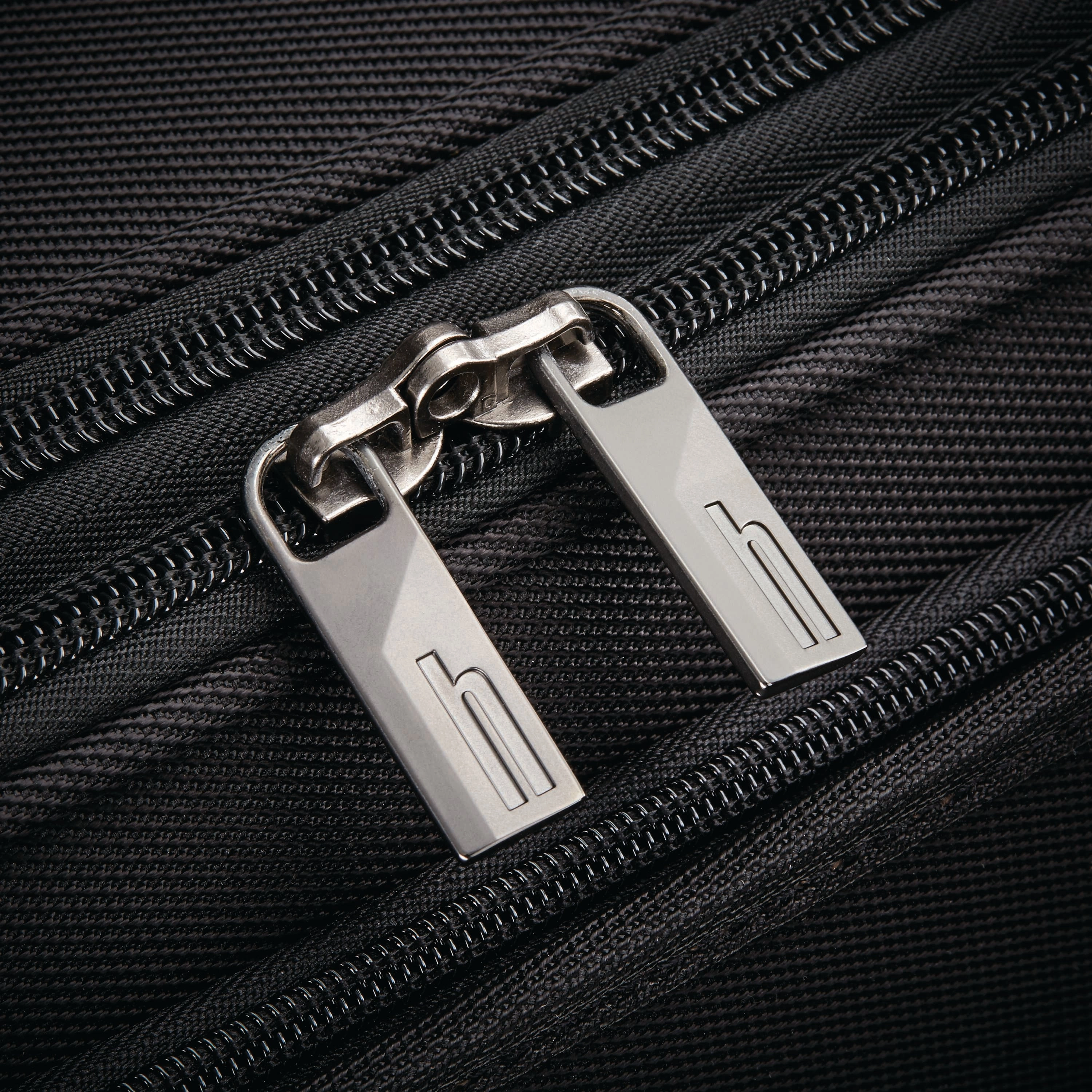 Hartmann Century Global Carry On Expandable Spinner