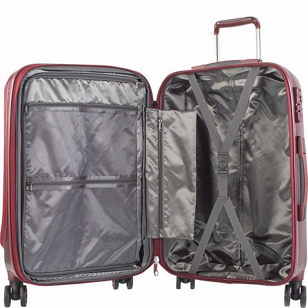 Heys America Vantage 26" 4-Wheel Medium Luggage
