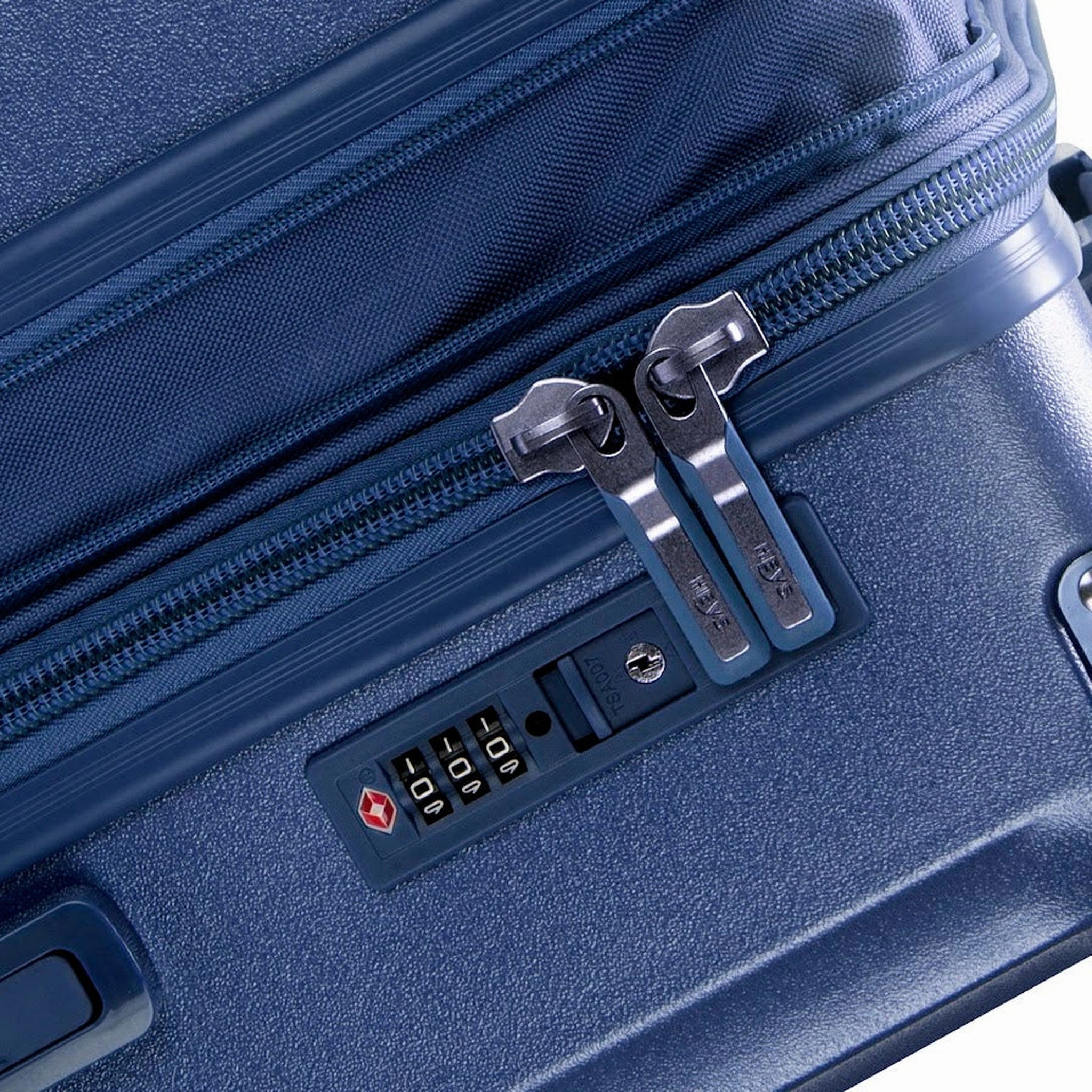 Heys Luxe 21" Spinner