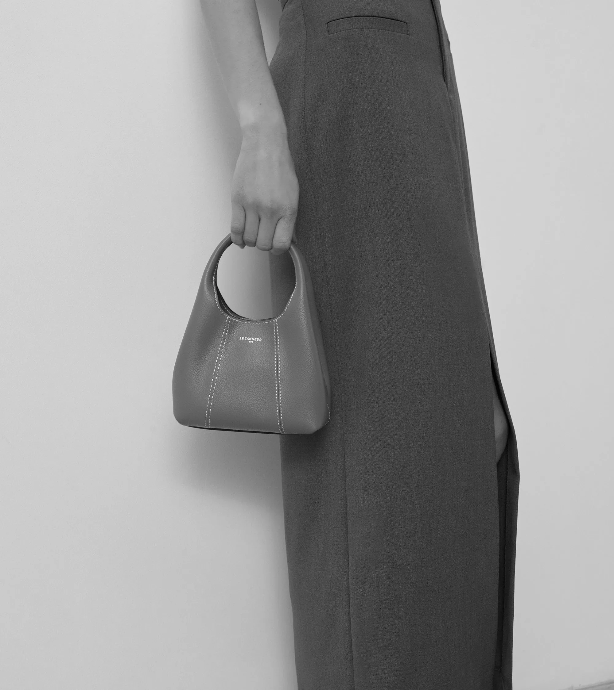 Juliette mini handbag in grained leather