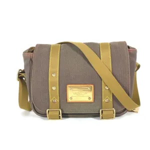 Louis Vuitton  Canvas Shoulder Bag