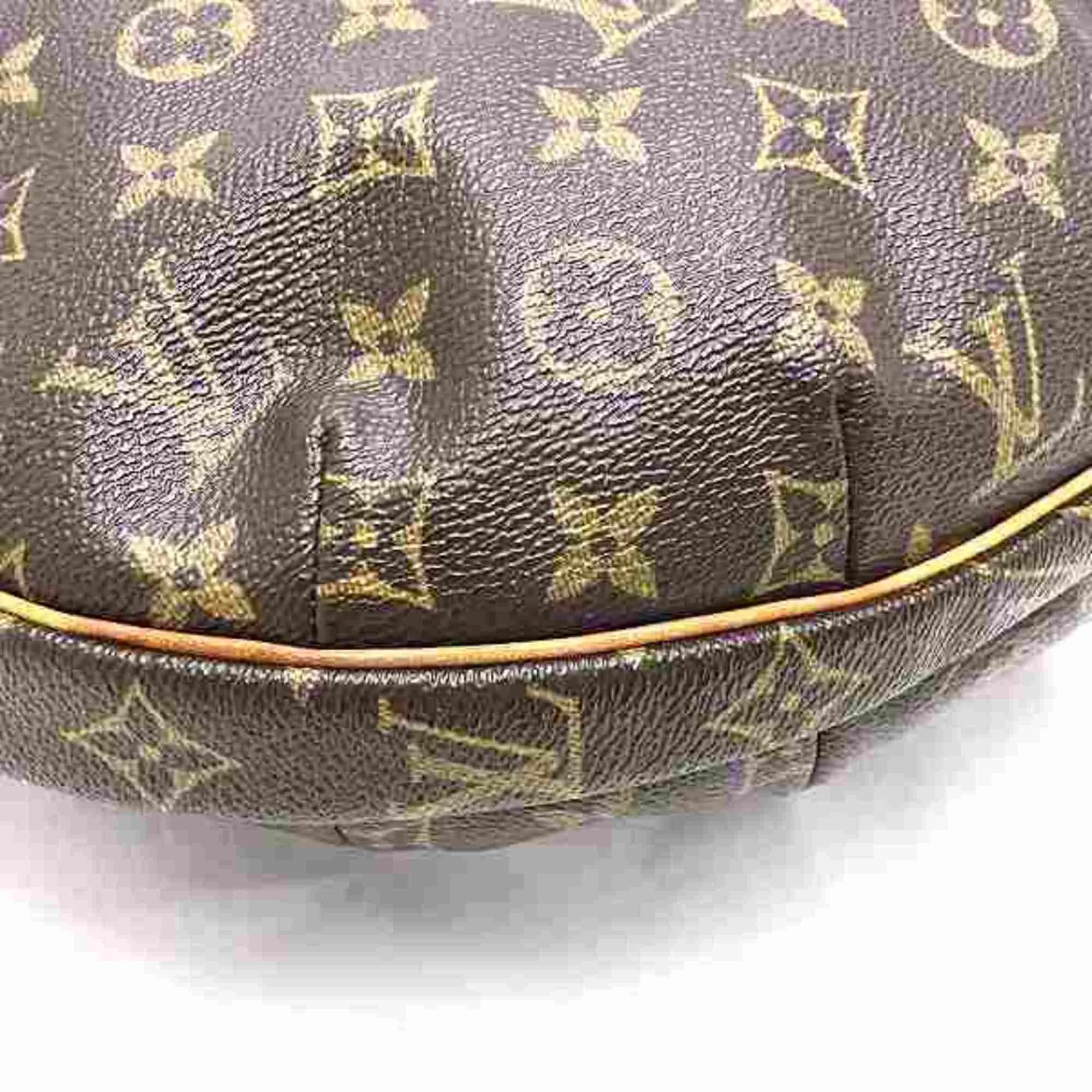 Louis Vuitton Monogram  Monogram Handbag Shoulder Bag