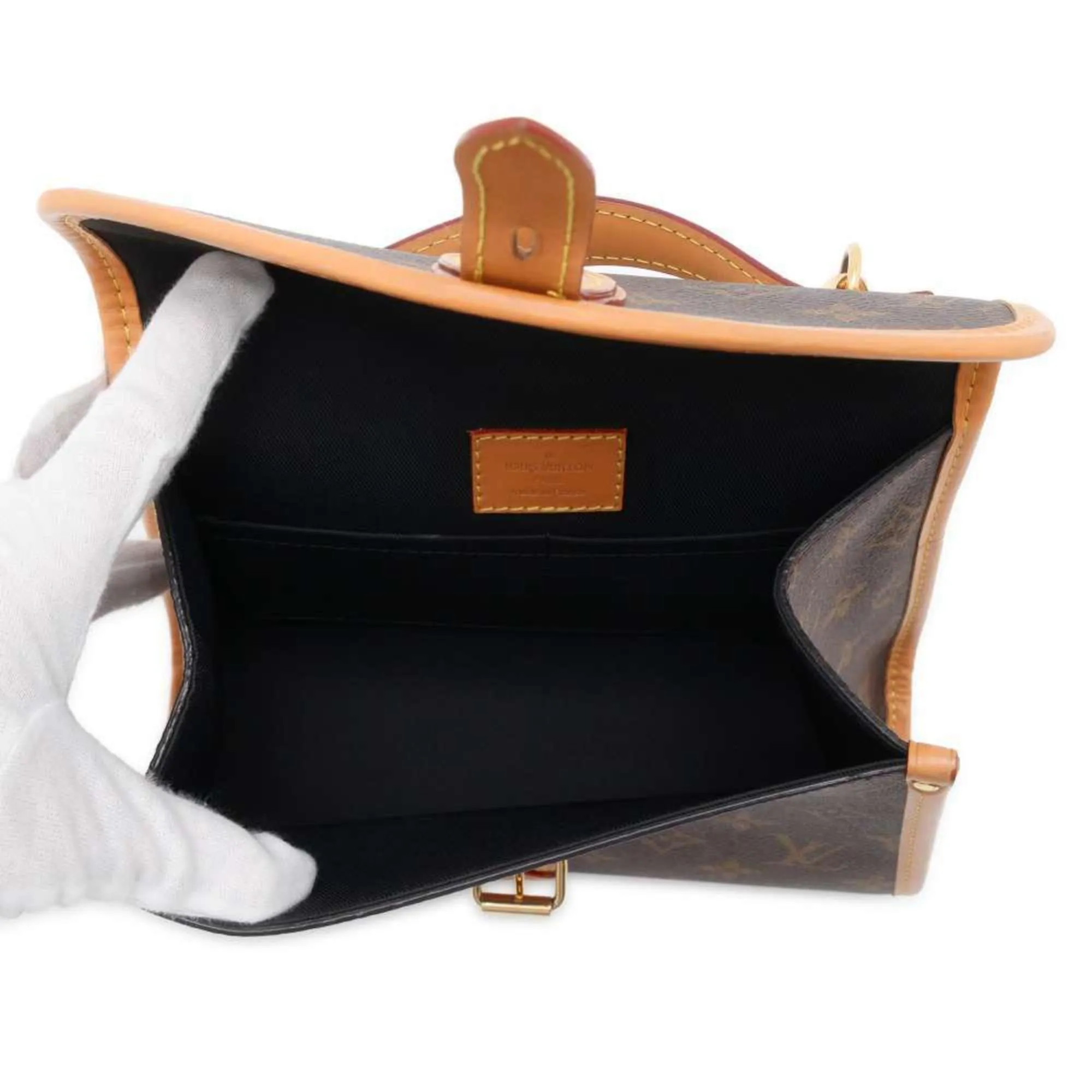Louis Vuitton  Monogram Noir Monogram Handbag Shoulder Bag