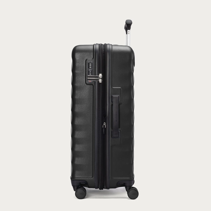 Maxlite Air V2 Medium Check-In Hardside Spinner