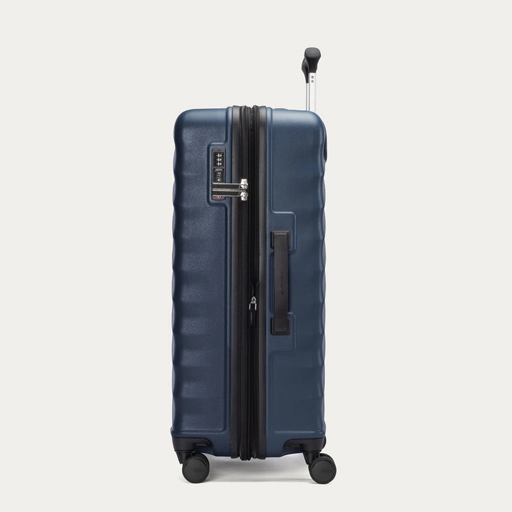 Maxlite Air V2 Medium Check-In Hardside Spinner