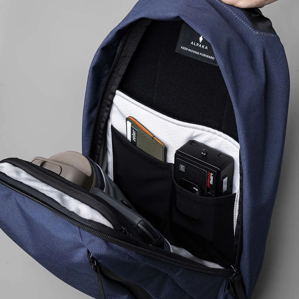 Metro Backpack Backpacks Blue | Axoflux 300D