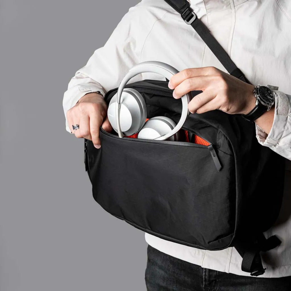 Metro Backpack Pro Backpacks Black | X-Pac VX42