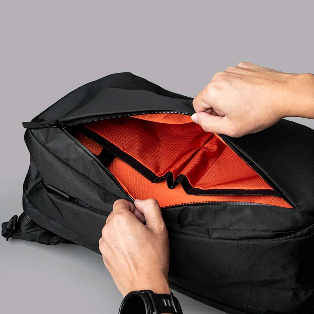 Metro Backpack Pro Backpacks Black | X-Pac VX42
