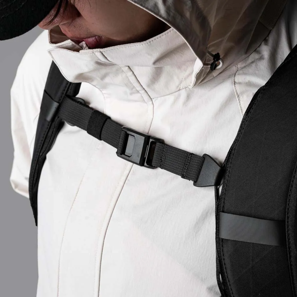 Metro Backpack Pro Backpacks Black | X-Pac VX42