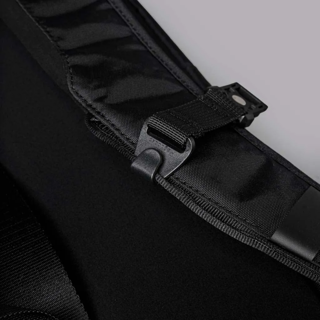 Metro Backpack Pro Backpacks Black | X-Pac VX42