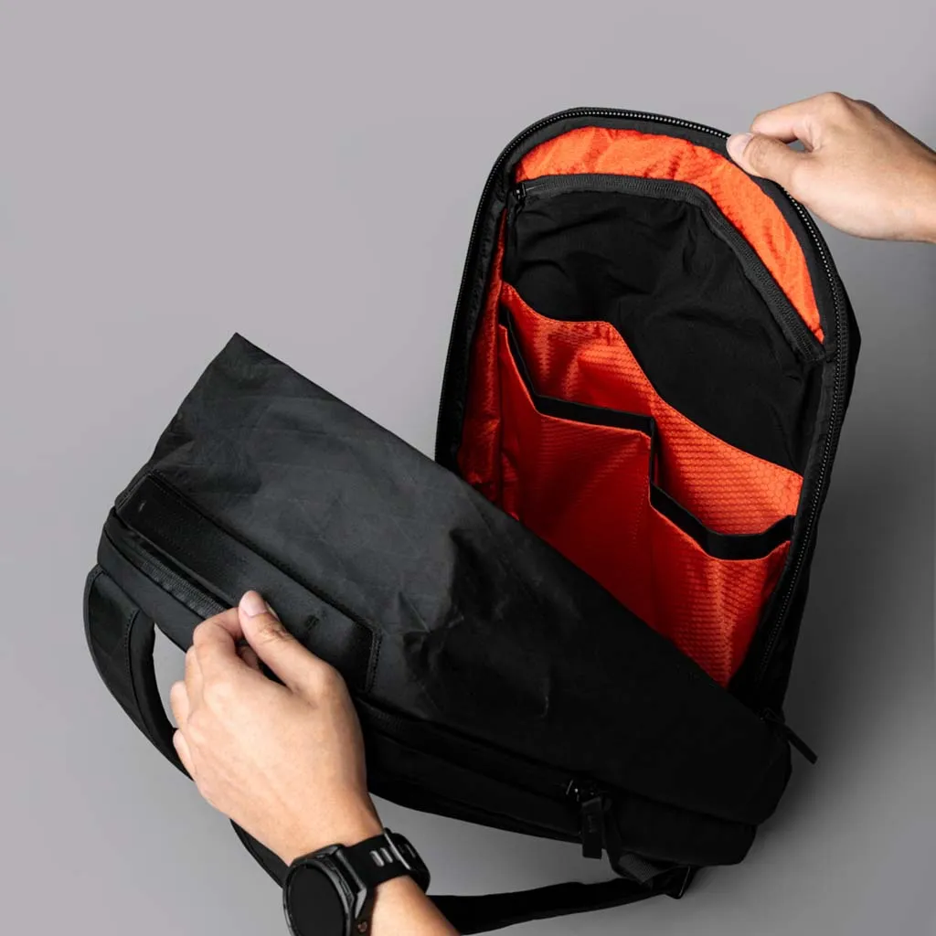 Metro Backpack Pro Backpacks Black | X-Pac VX42