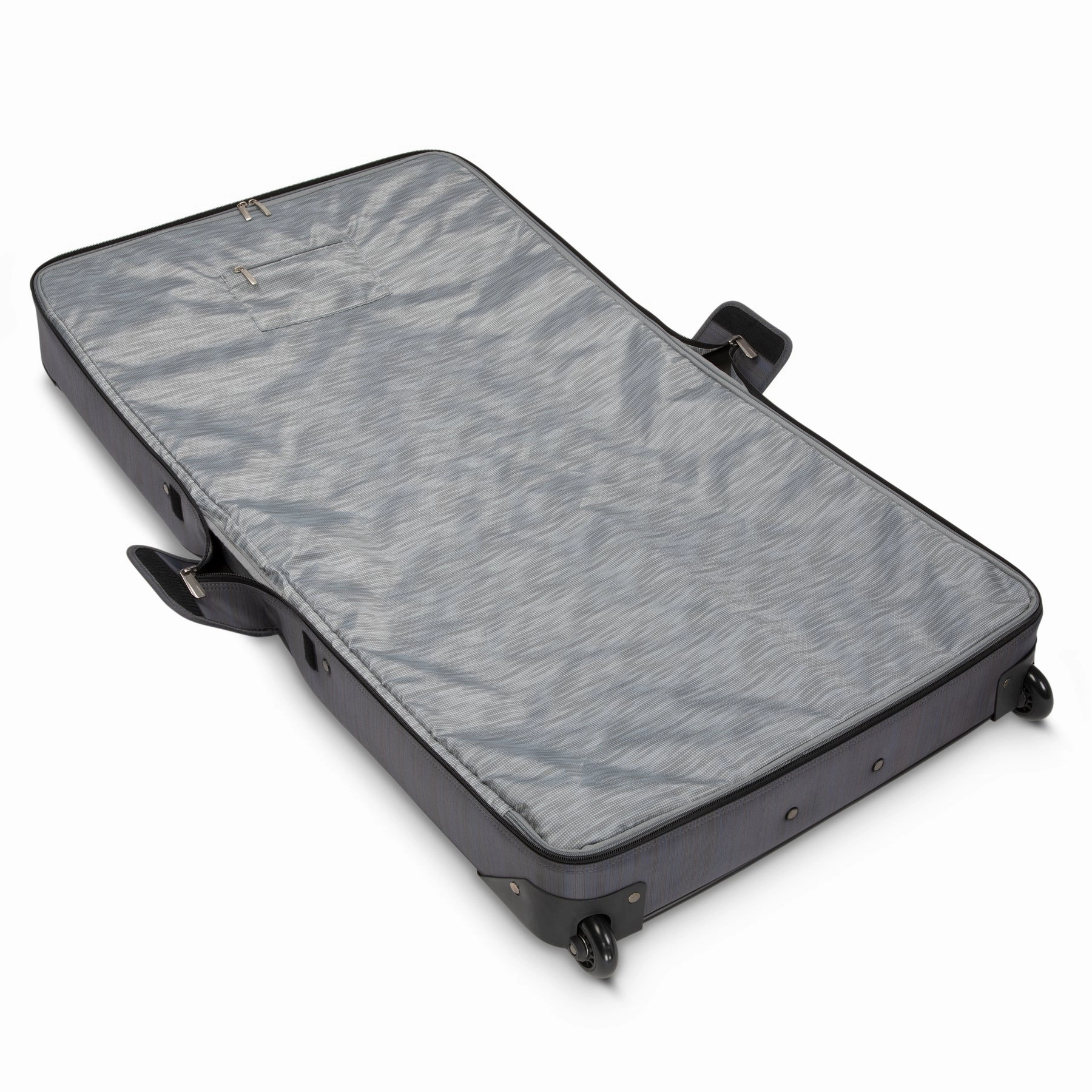 Montecito 2.0 Softside Rolling Garment Bag