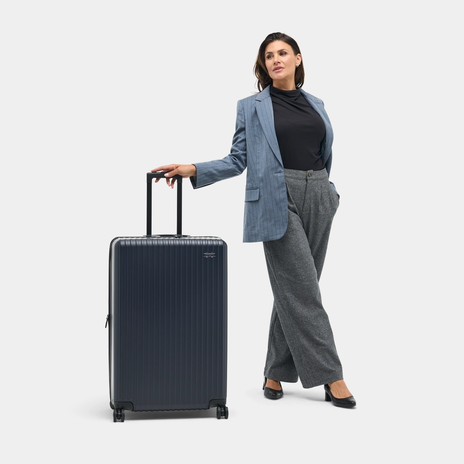 Nomatic Method Luggage Check In