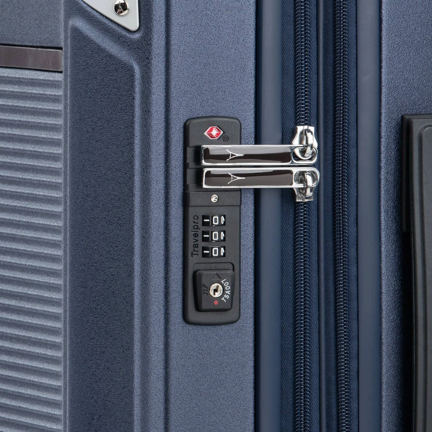 Platinum Elite Carry-On Expandable Hardside Spinner