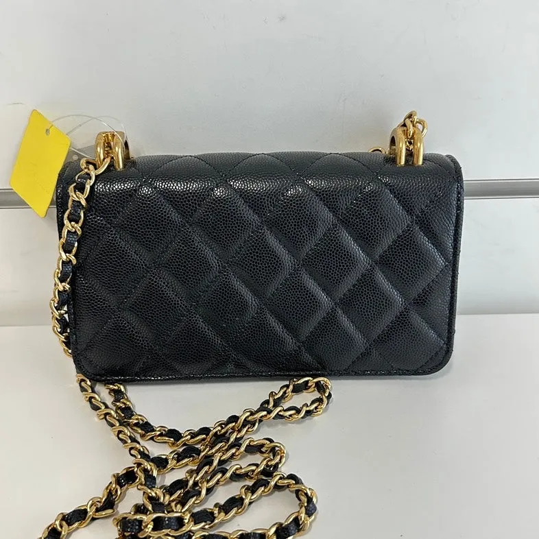 Pre-loved Chanel Classic Black Chain Shoulder Bag 3588