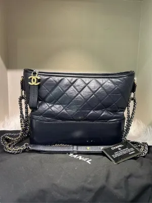 Pre-loved CHANEL Gabrielle Black Leather Shoulder Bag