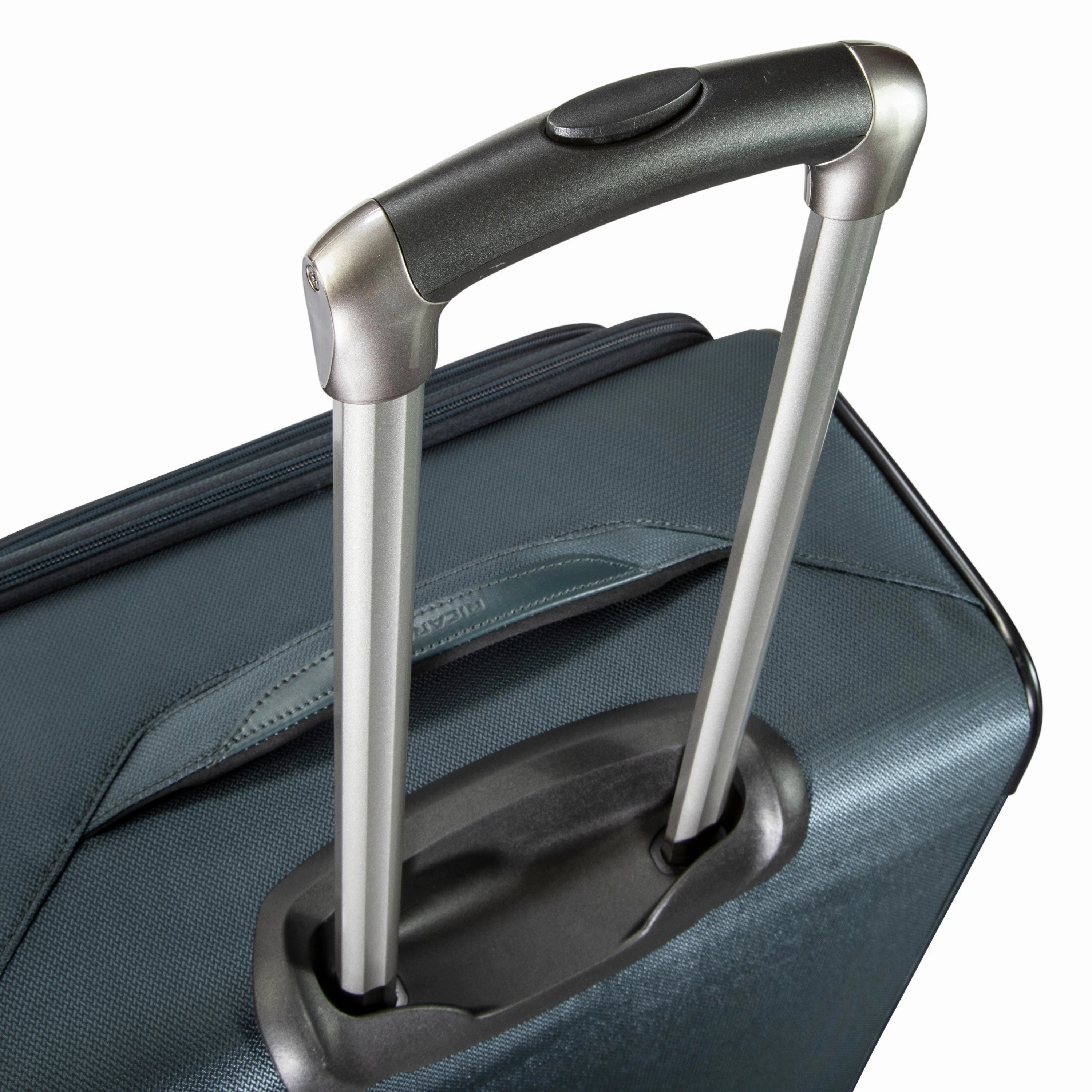 Ricardo Beverly Hills Avalon 24" Medium Check-In Expandable Spinner Luggage