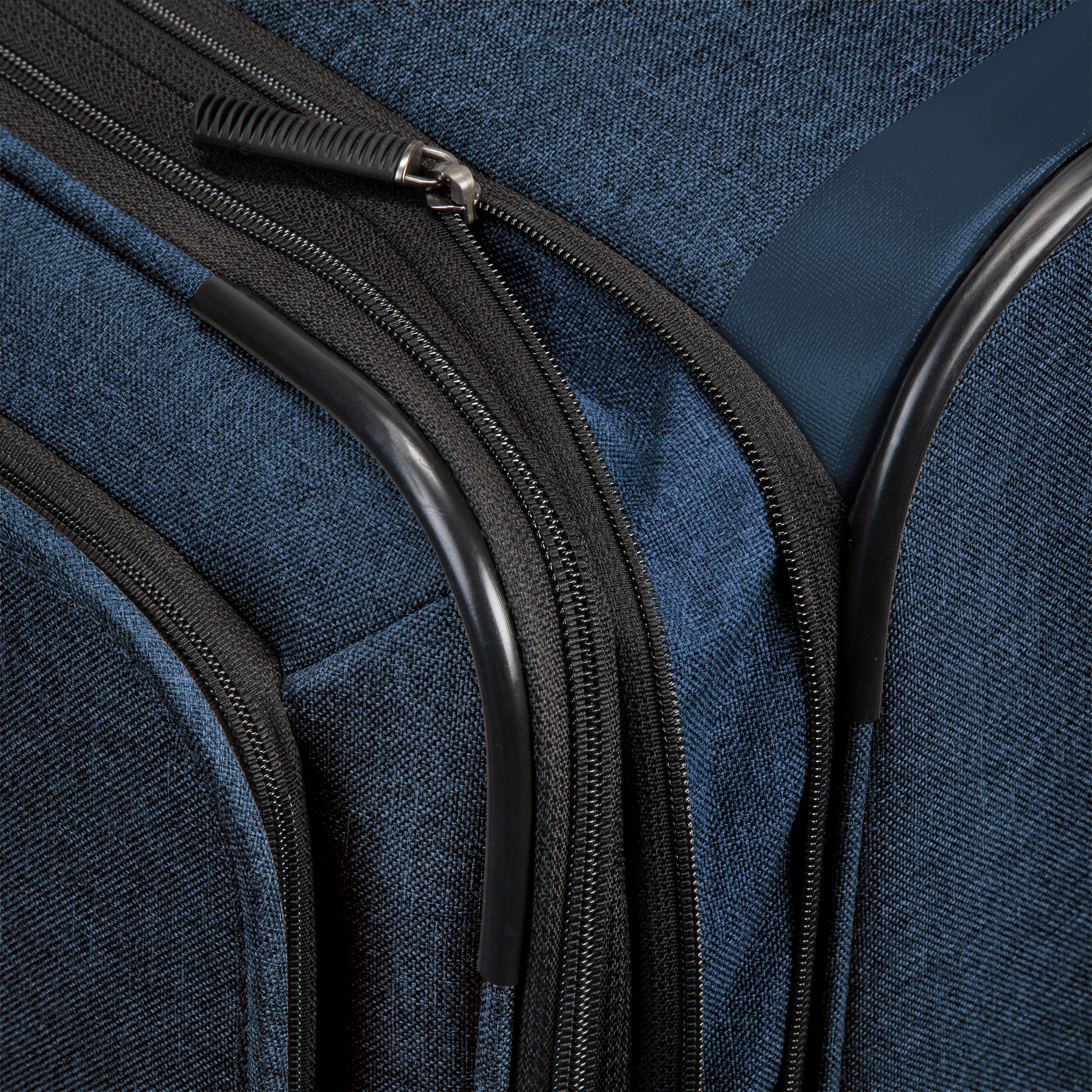 Ricardo Beverly Hills Malibu Bay 3.0 Spinner Luggage