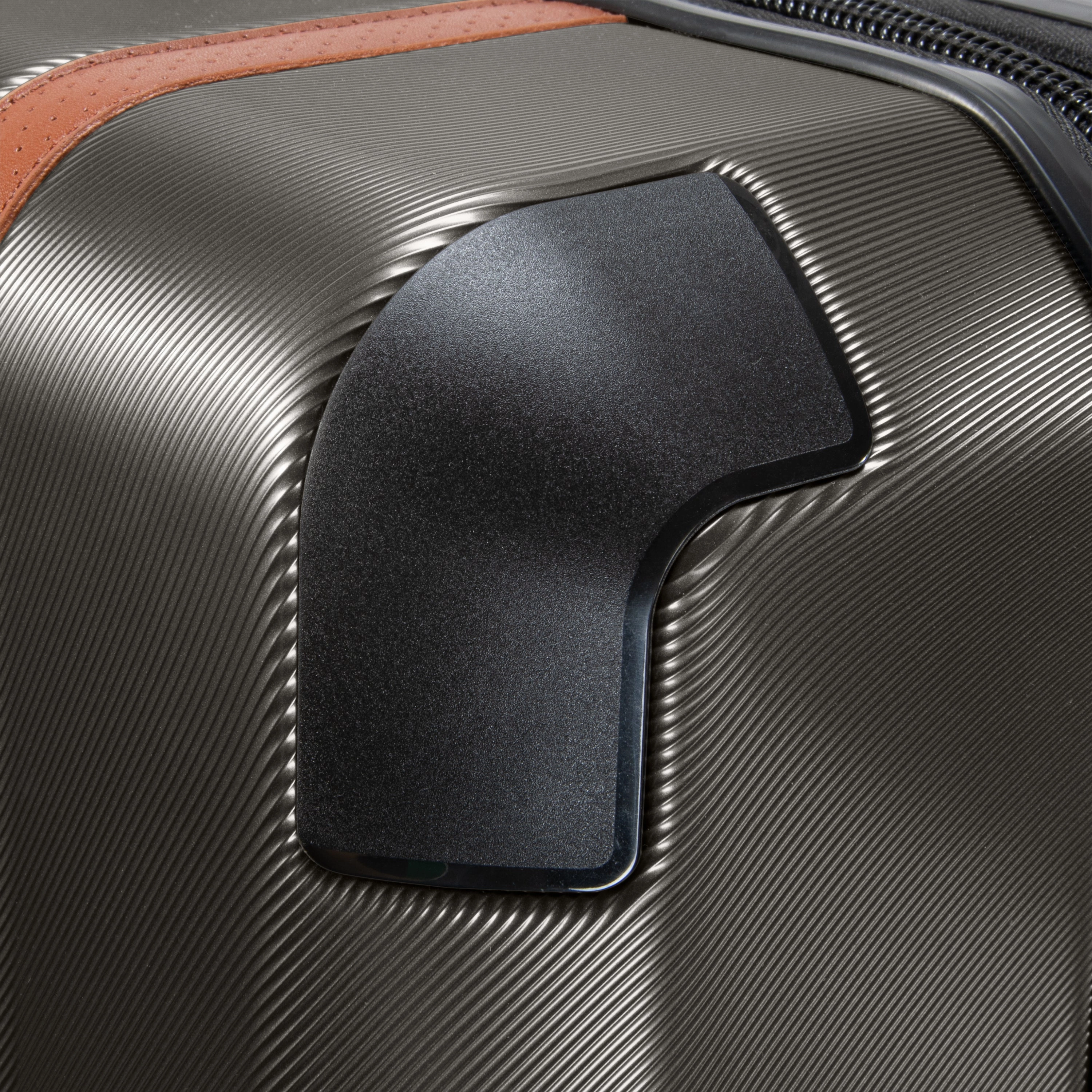 Ricardo Beverly Hills Montecito 2.0 Hardside Carry-On Expandable Spinner Luggage