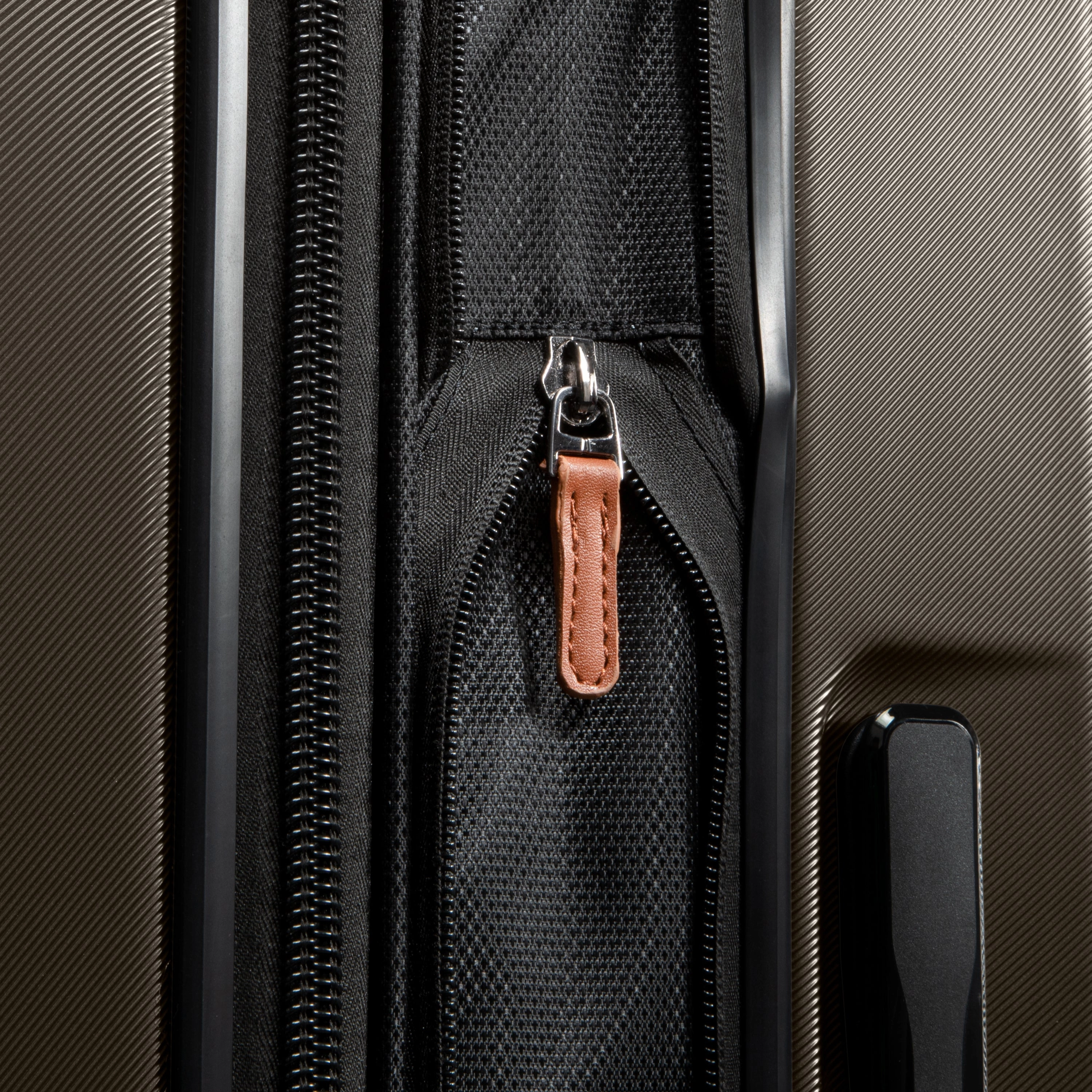 Ricardo Beverly Hills Montecito 2.0 Hardside Expandable Spinner 3-Piece Luggage Set