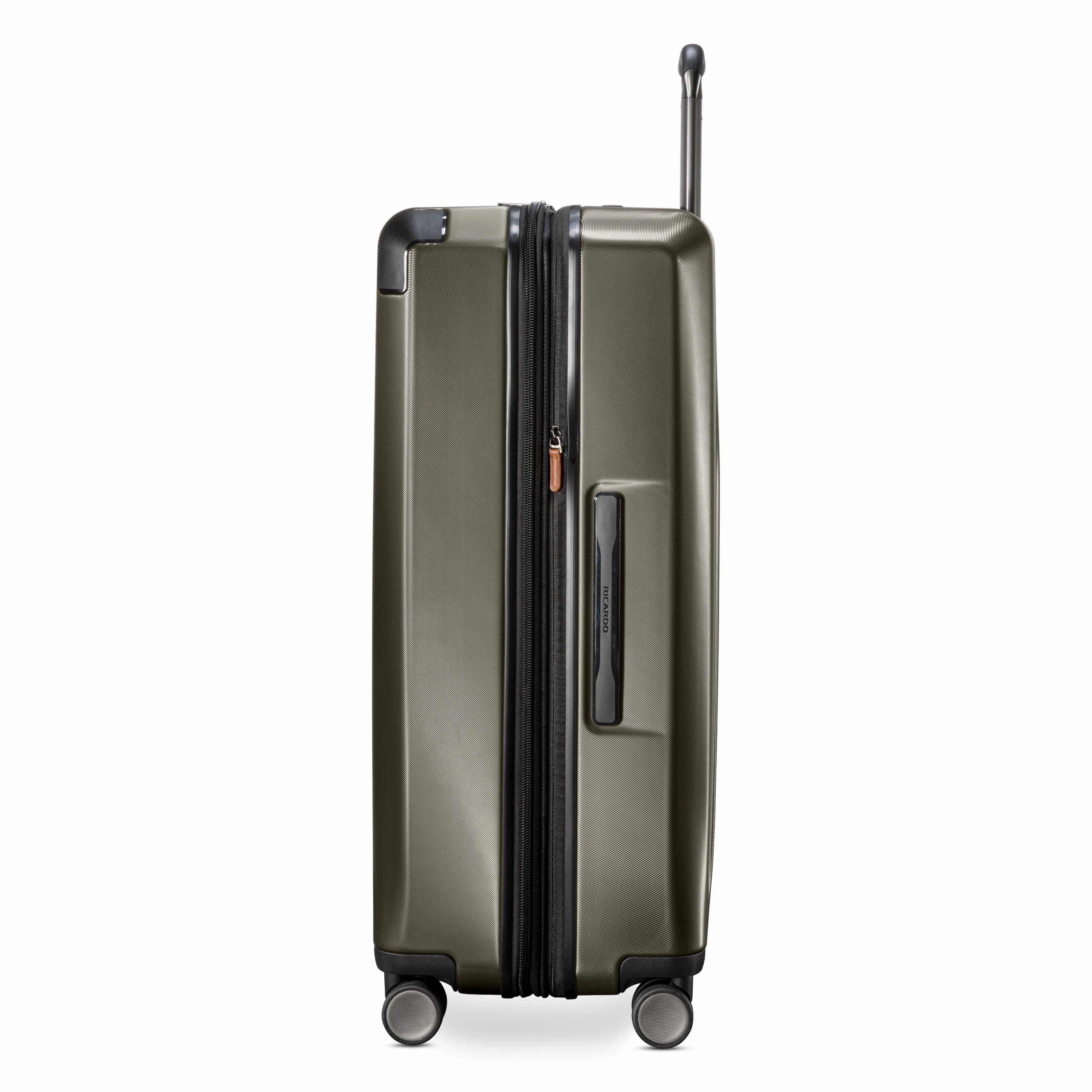 Ricardo Beverly Hills Montecito 2.0 Hardside Large Check-In Expandable Spinner Luggage