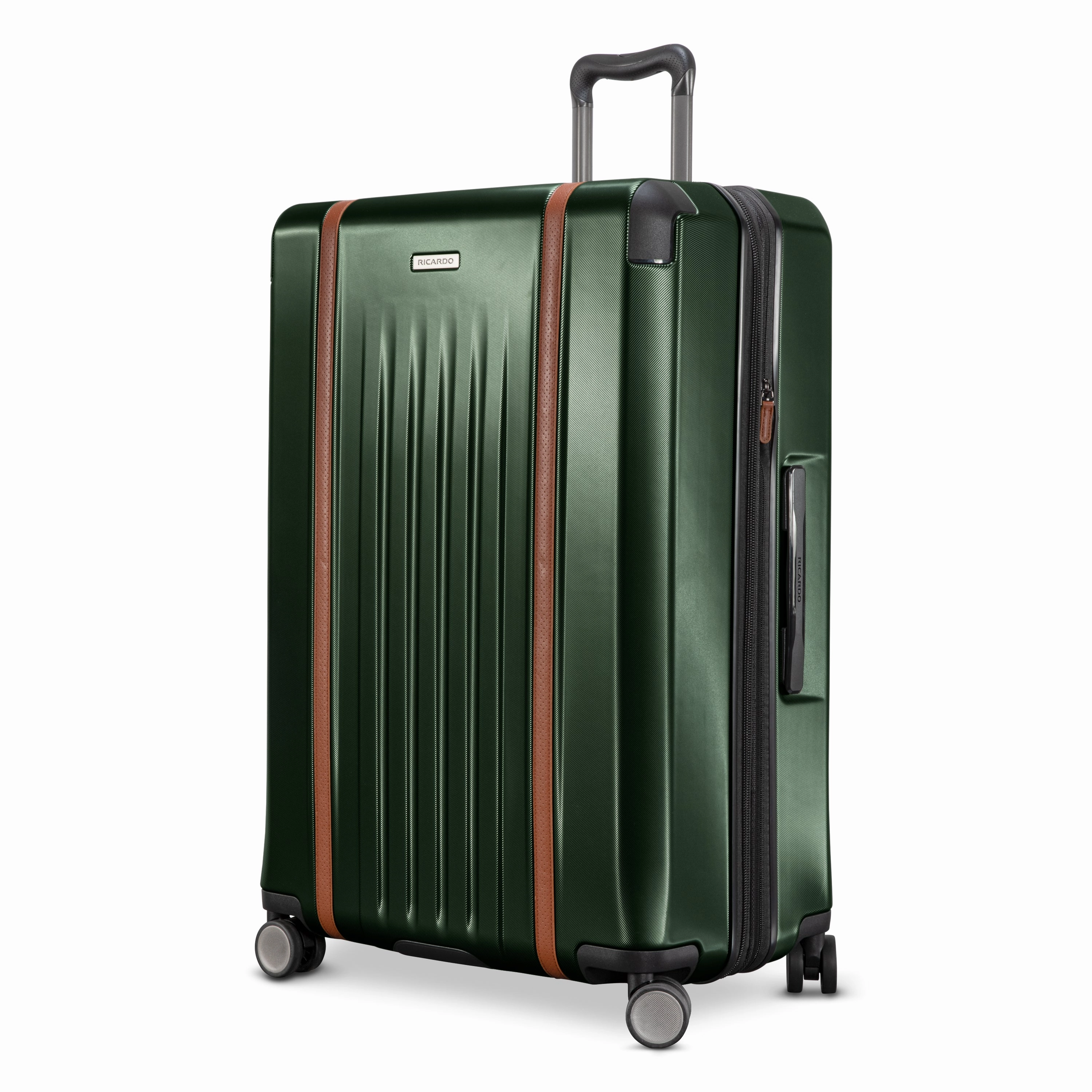 Ricardo Beverly Hills Montecito 2.0 Hardside Large Check-In Expandable Spinner Luggage