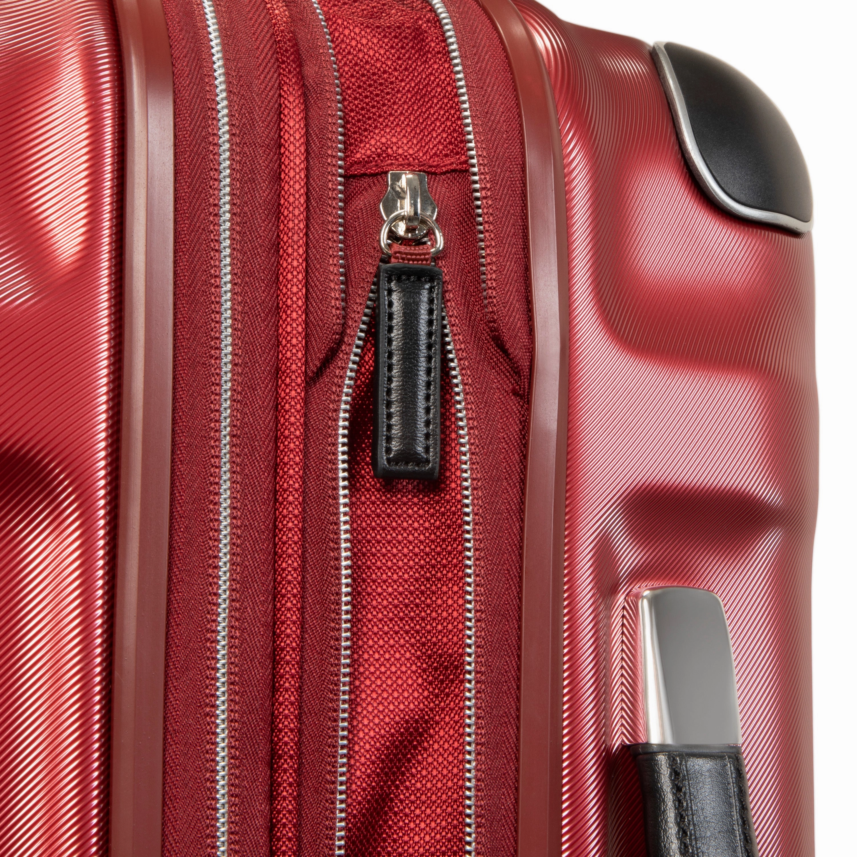 Ricardo Beverly Hills Rodeo Driver Collection Carry-On 4-Wheel Carry-On Luggage