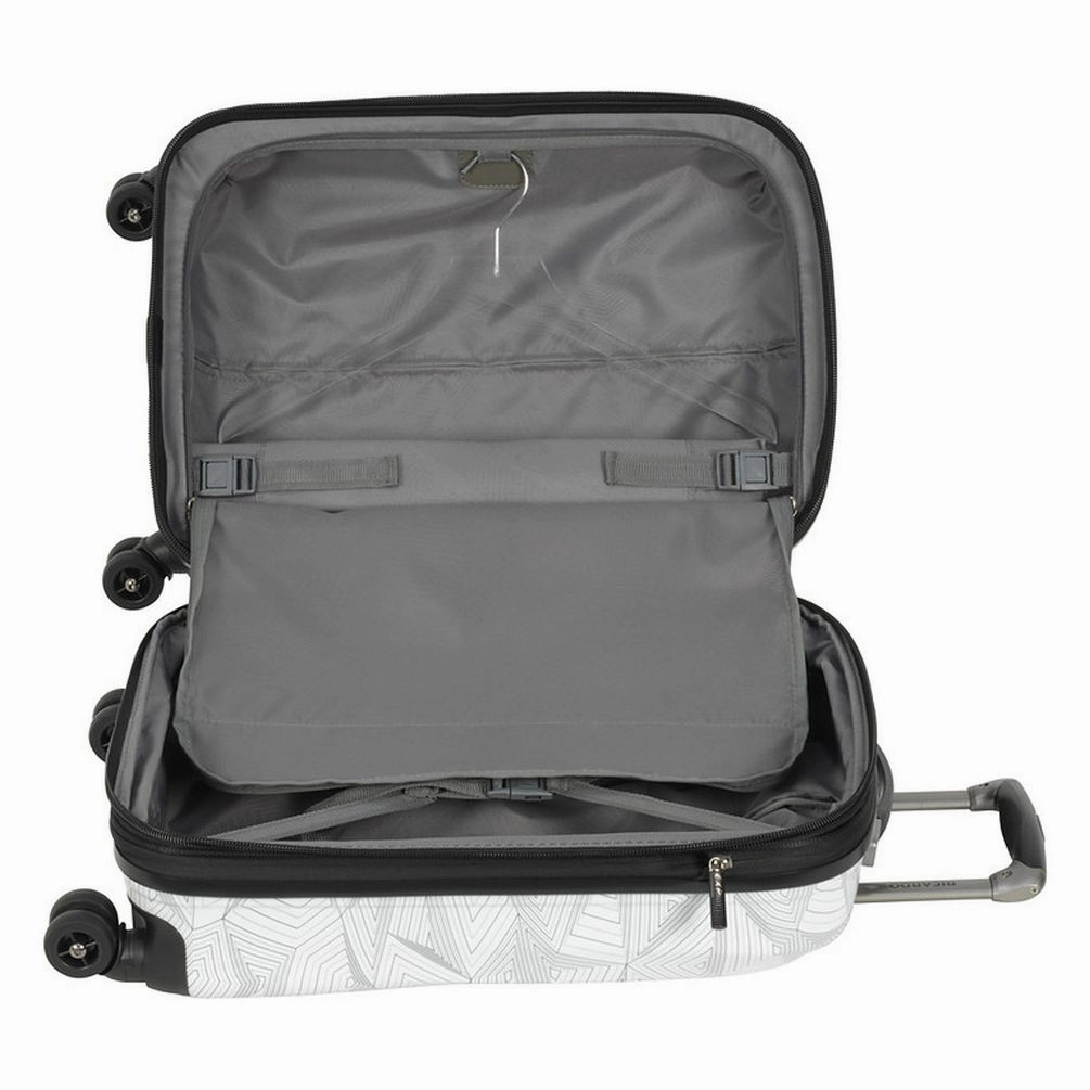 Ricardo Beverly Hills Spectrum 20" Carry-On Spinner Upright