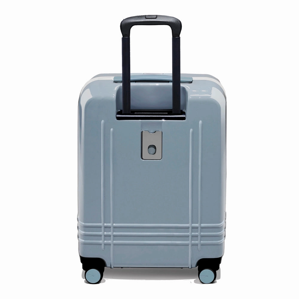 Roam Large Carry-On Hardside TSA Approved  Spinner Luggage