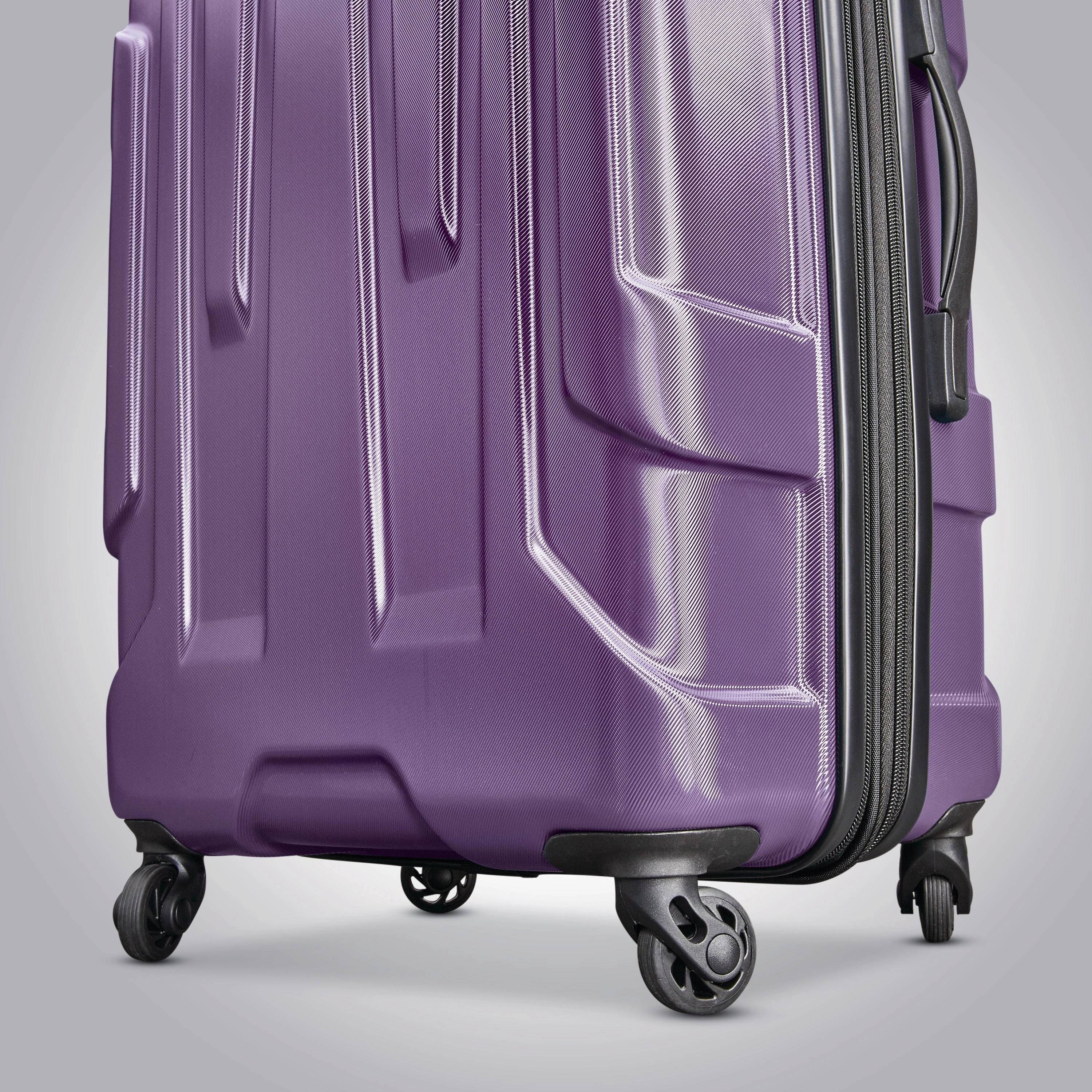 Samsonite Centric 20-inch Hardside Spinner