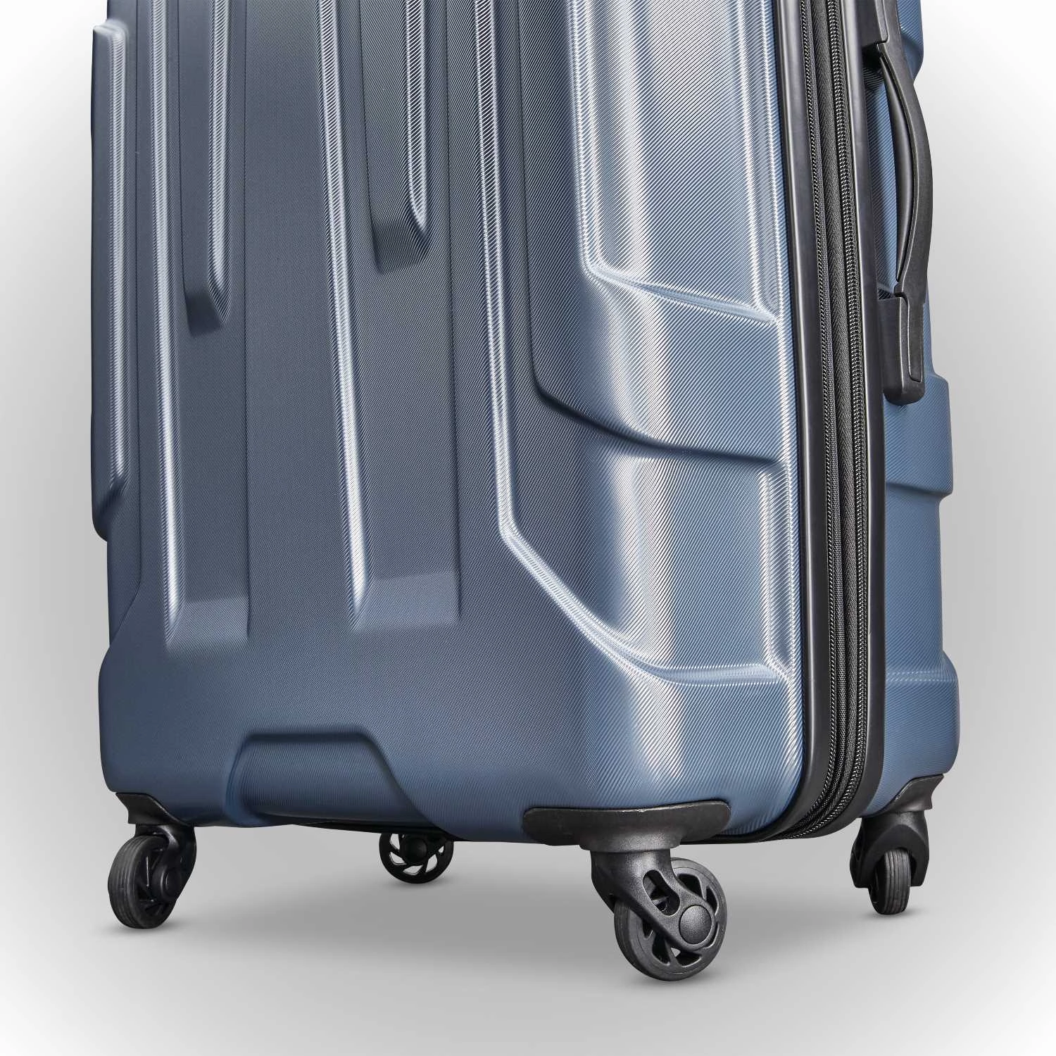 Samsonite Centric 20-inch Hardside Spinner