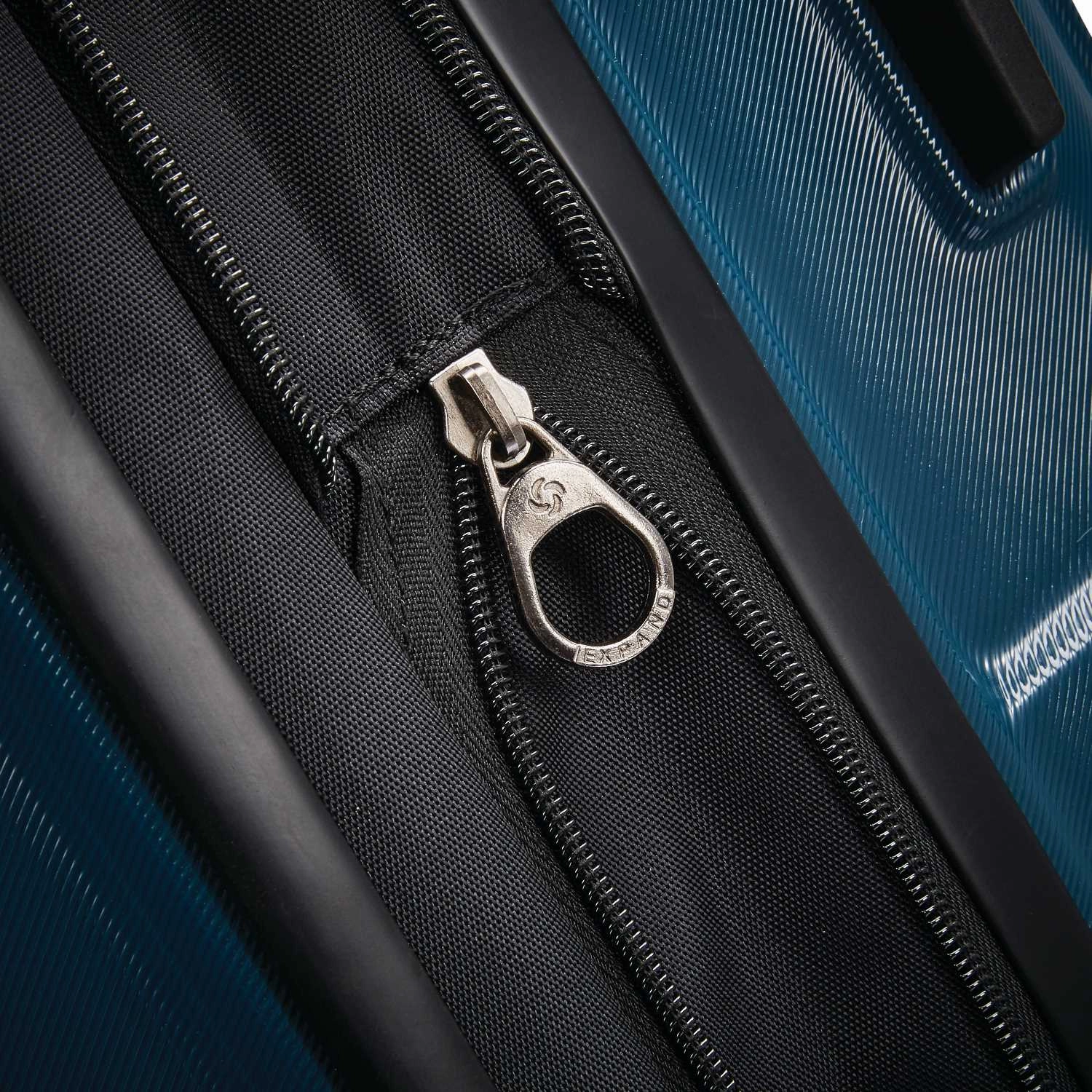 Samsonite Centric 28-inch Hardside Spinner