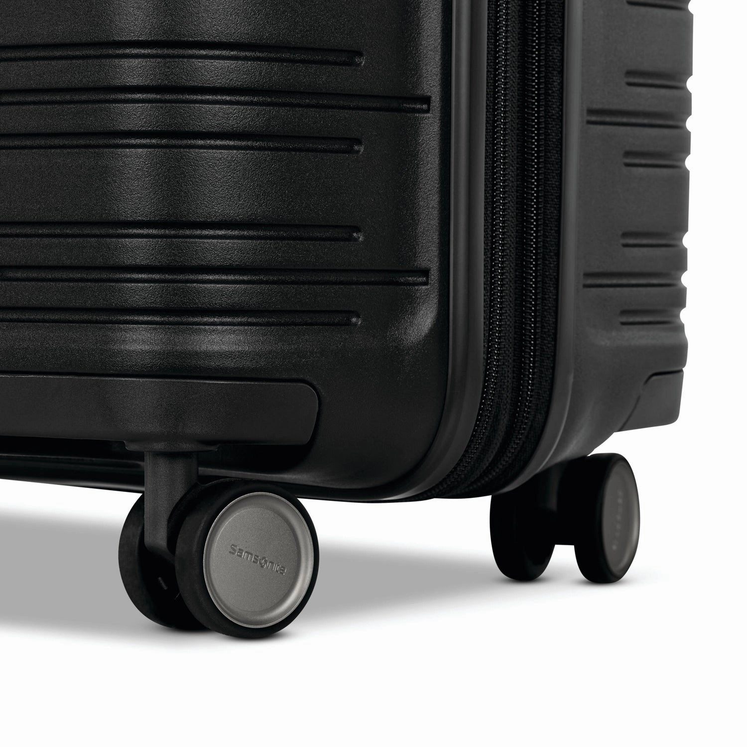 Samsonite Elevation? Plus Carry-on Spinner