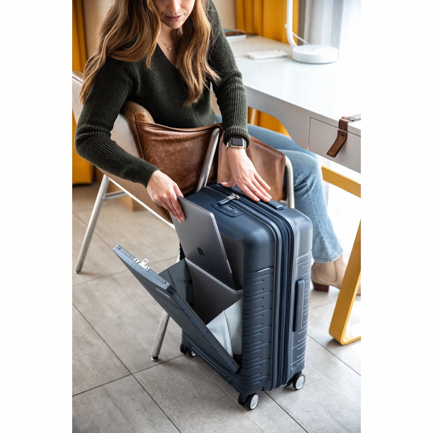 Samsonite Elevation? Plus Carry-on Spinner