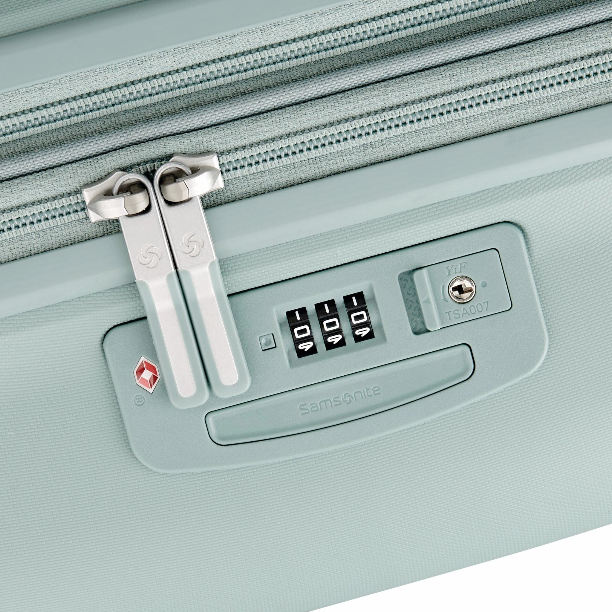 Samsonite Elevation Plus Hardside Global Carry-On Spinner (22 x 14 x 9 in)