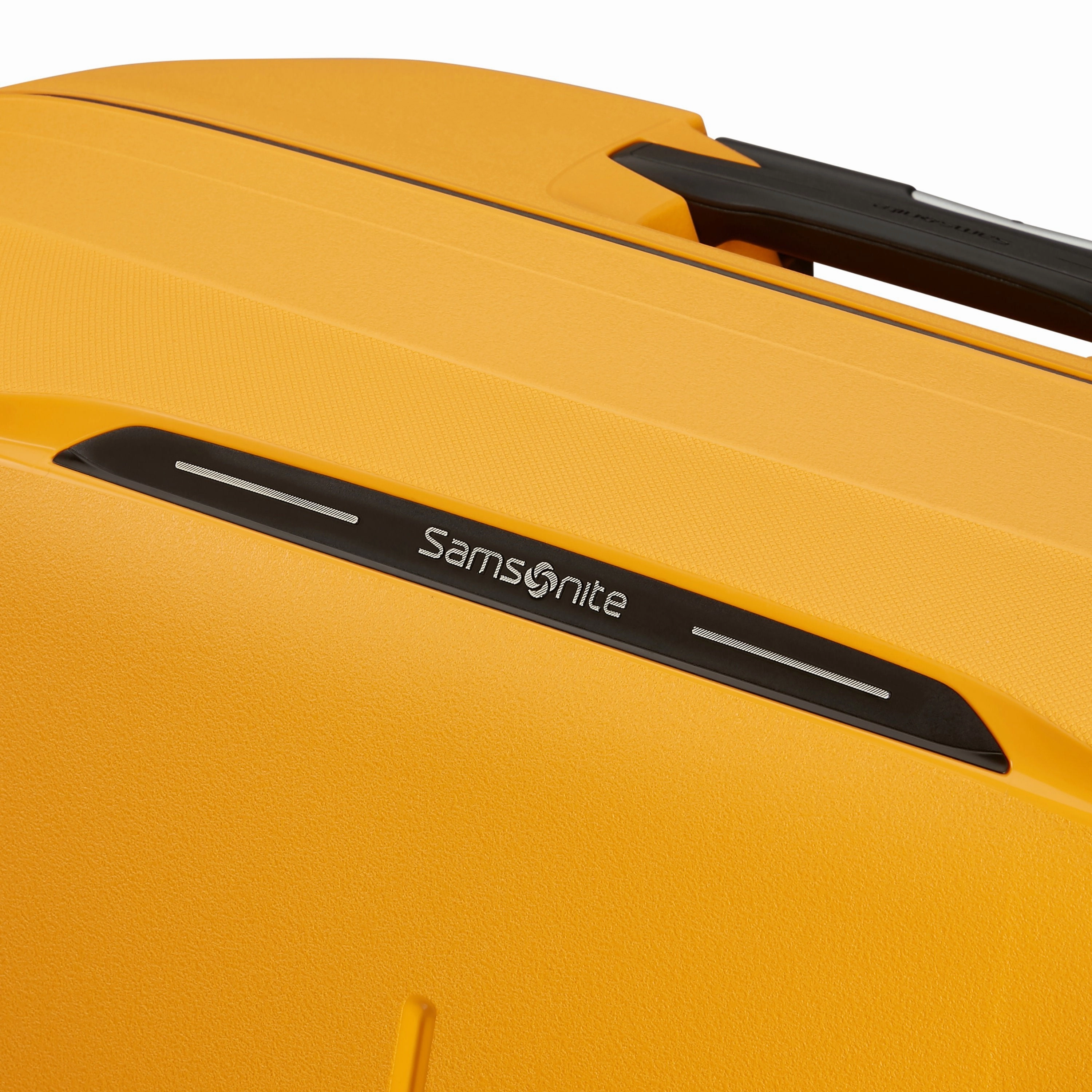 Samsonite Essens Spinner Large Luggage