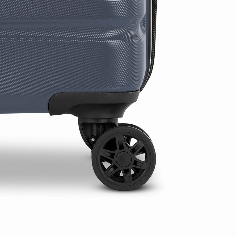 Samsonite Evolve SE Hardside Expandable Spinner Luggage